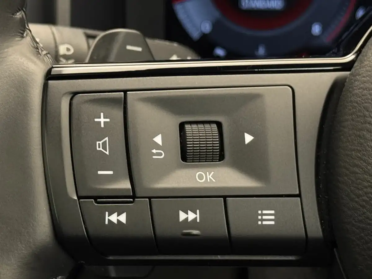 2023-nissan-qashqai-13-dig-t-tekna-158ps-xtronic-big-24