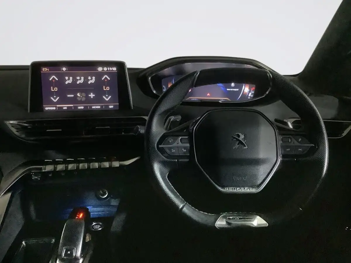 2020-peugeot-3008-suv-12-puretech-gt-line-eat8-big-16