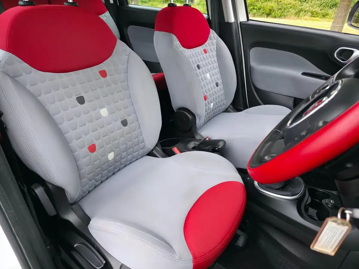 2013-fiat-500l-13td-easy-dualogic-big-28