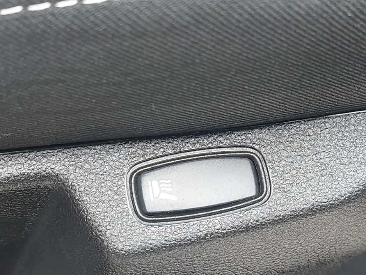 2022-dacia-sandero-stepway-10-tce-prestige-90bhp-auto-big-14