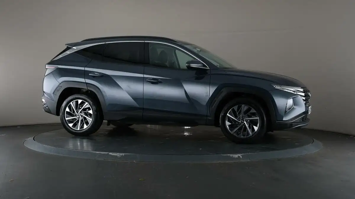 2022-hyundai-tucson-16-t-gdi-premium-150ps-big-60