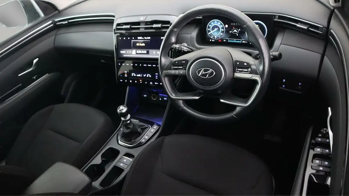 2022-hyundai-tucson-16-t-gdi-premium-150ps-big-8