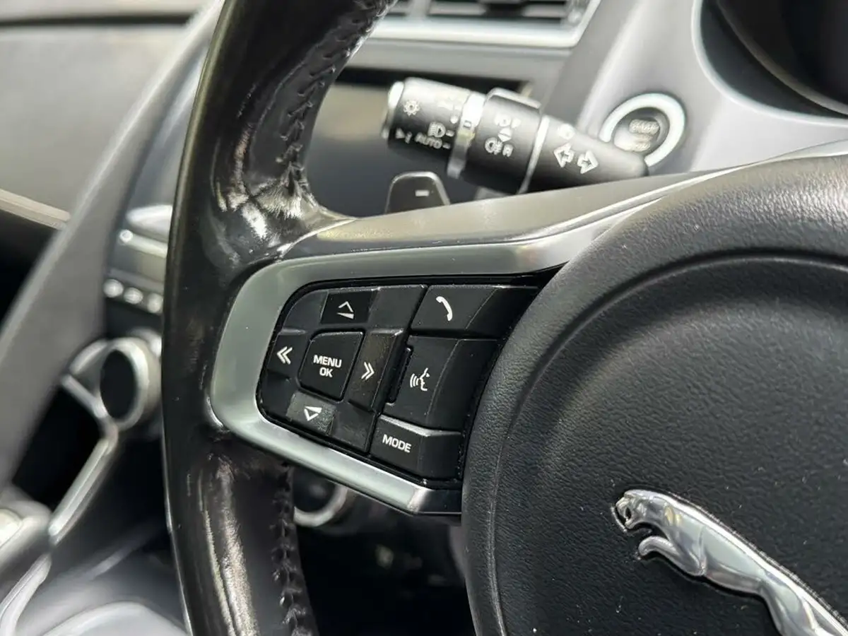 2018-jaguar-e-pace-20-i4d-r-dynamic-hse-180ps-ss-big-53