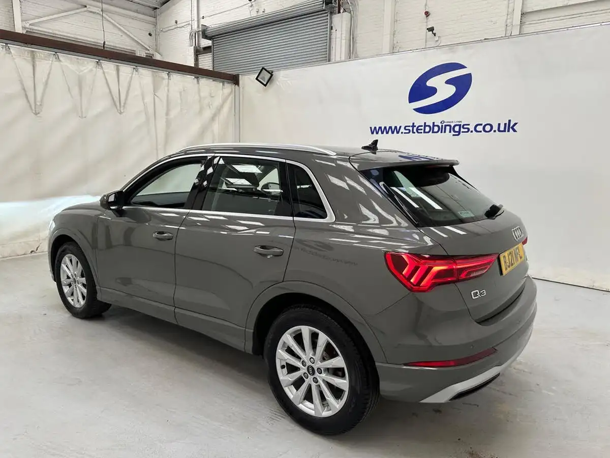 2021-audi-q3-15-35-tfsi-sport-cod-station-wagon-s-tronic-big-4