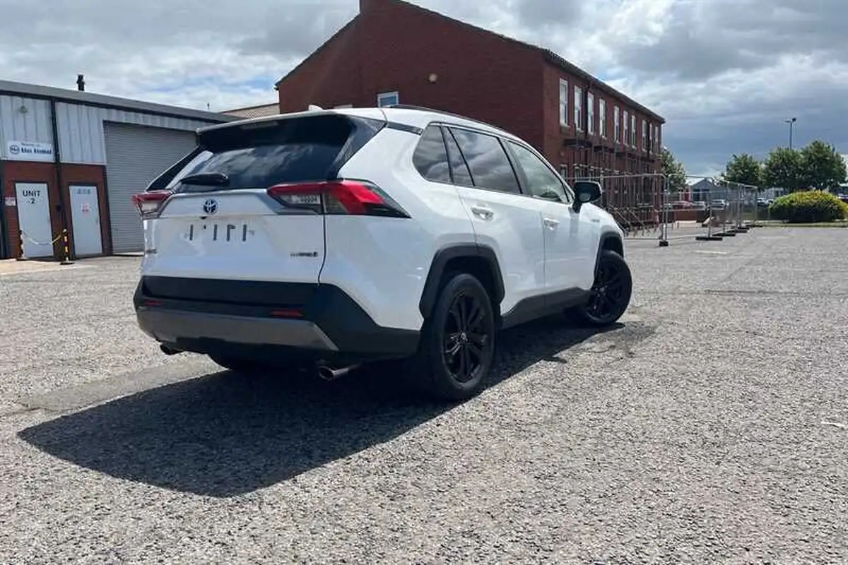 2019-toyota-rav4-25-vvt-i-design-215bhp-big-39