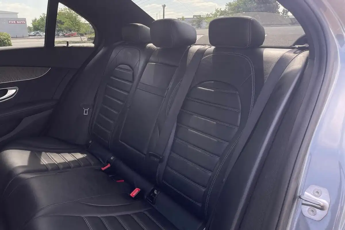 2020-mercedes-benz-c-class-20d-c300d-amg-line-edition-244ps-premium-saloon-4d-big-12