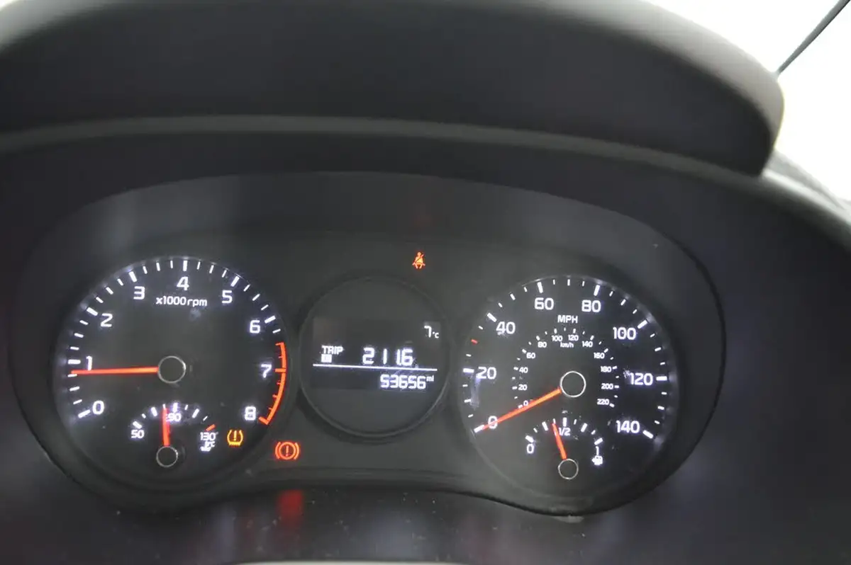 2018-kia-picanto-10-2-65bhp-adap-big-14