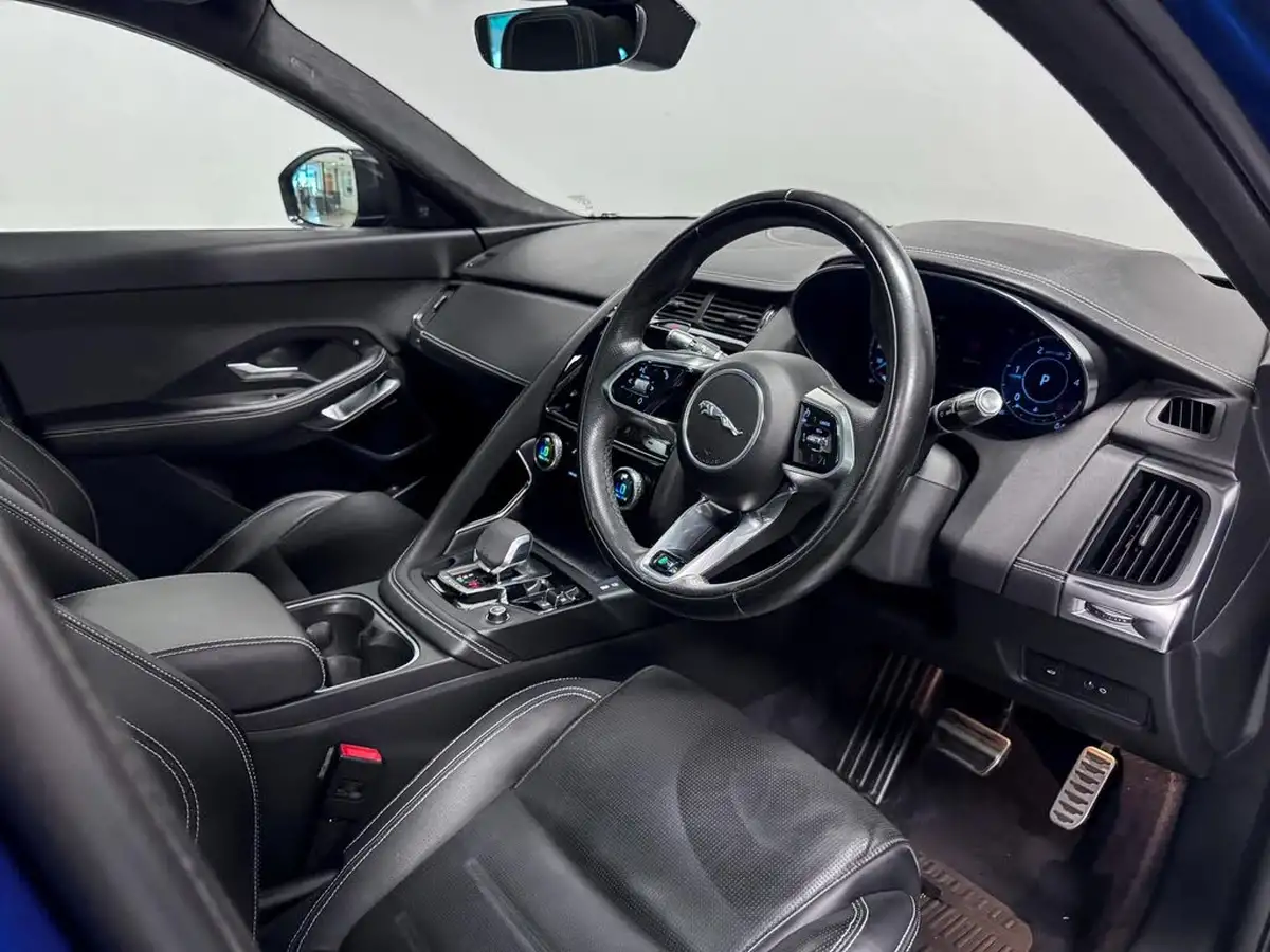2021-jaguar-e-pace-20-d200-r-dynamic-hse-big-23
