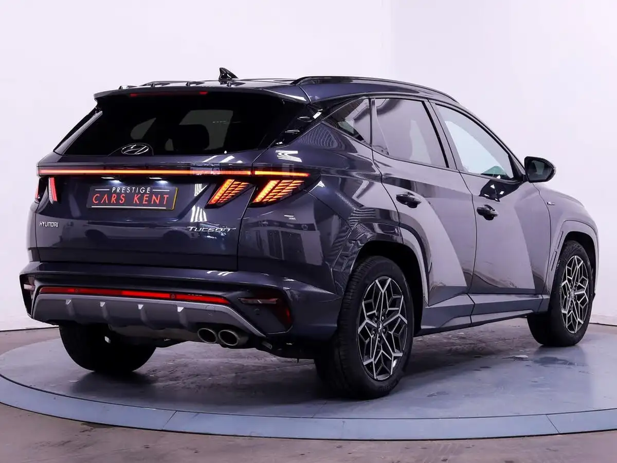 2022-hyundai-tucson-16-t-gdi-n-line-150ps-48-volt-mhev-dct-big-8