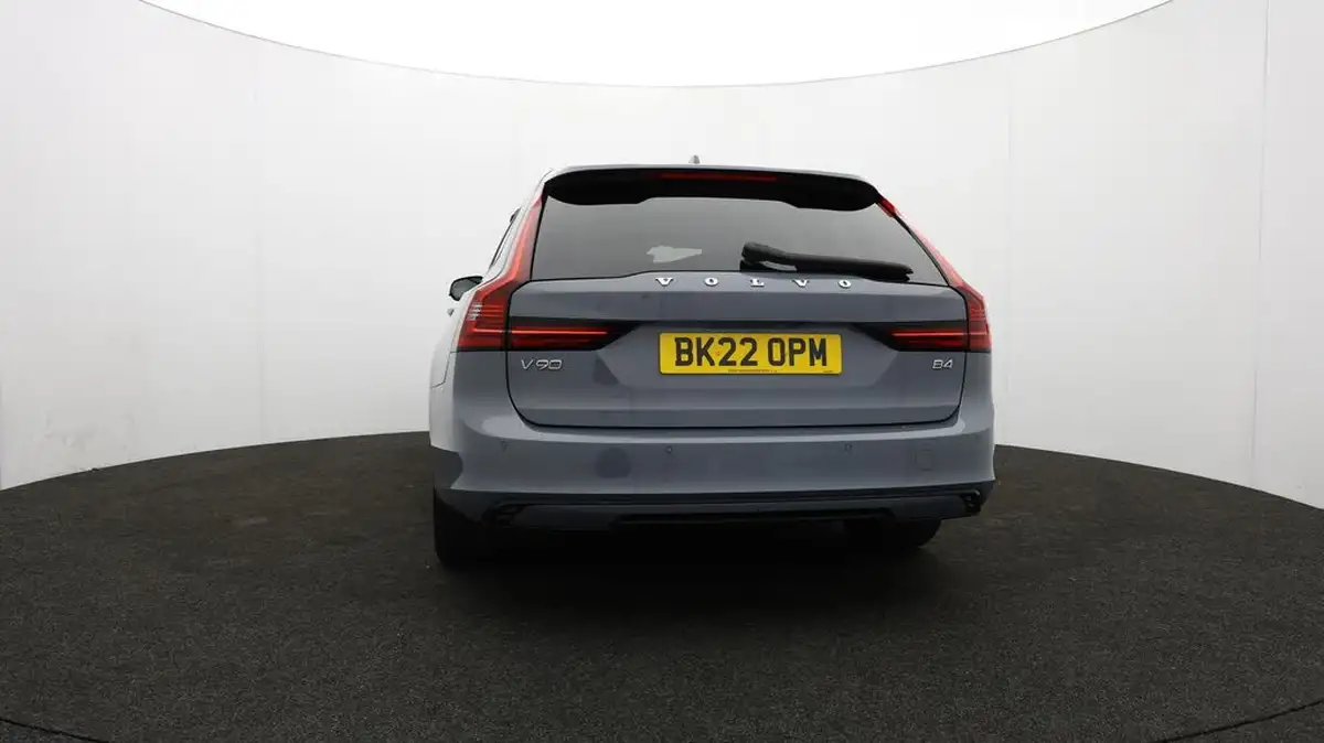 2022-volvo-v90-20td-b4-r-design-big-46