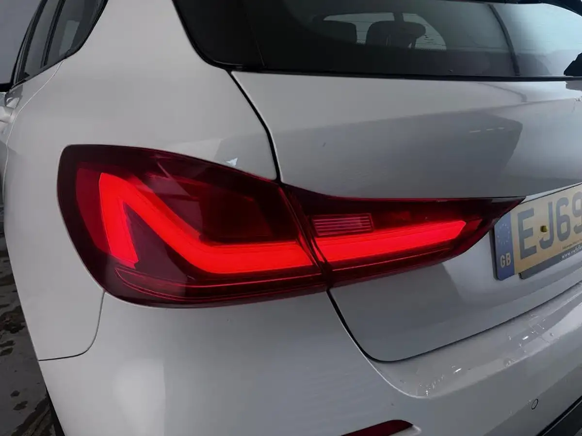 2019-bmw-1-series-15-118i-sport-138bhp-5d-big-44