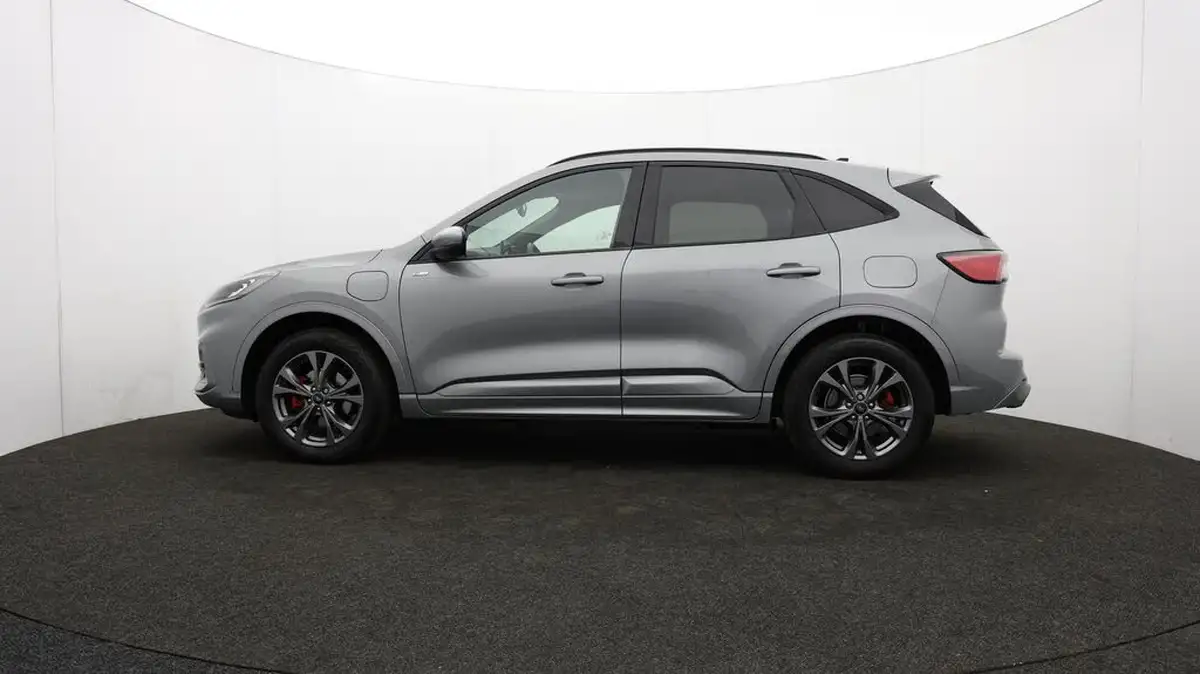 2022-ford-kuga-big-71