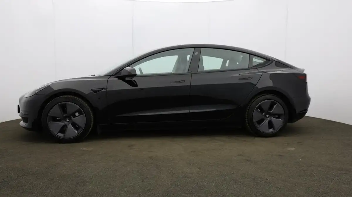 2021-tesla-model-3-e-standard-plus-big-71