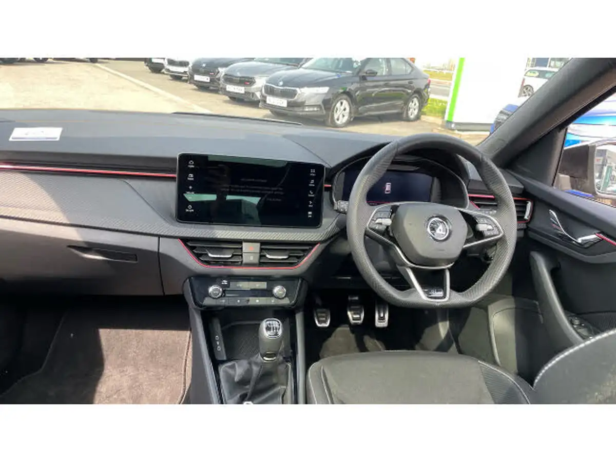 2024-skoda-kamiq-15-tsi-monte-carlo-big-8