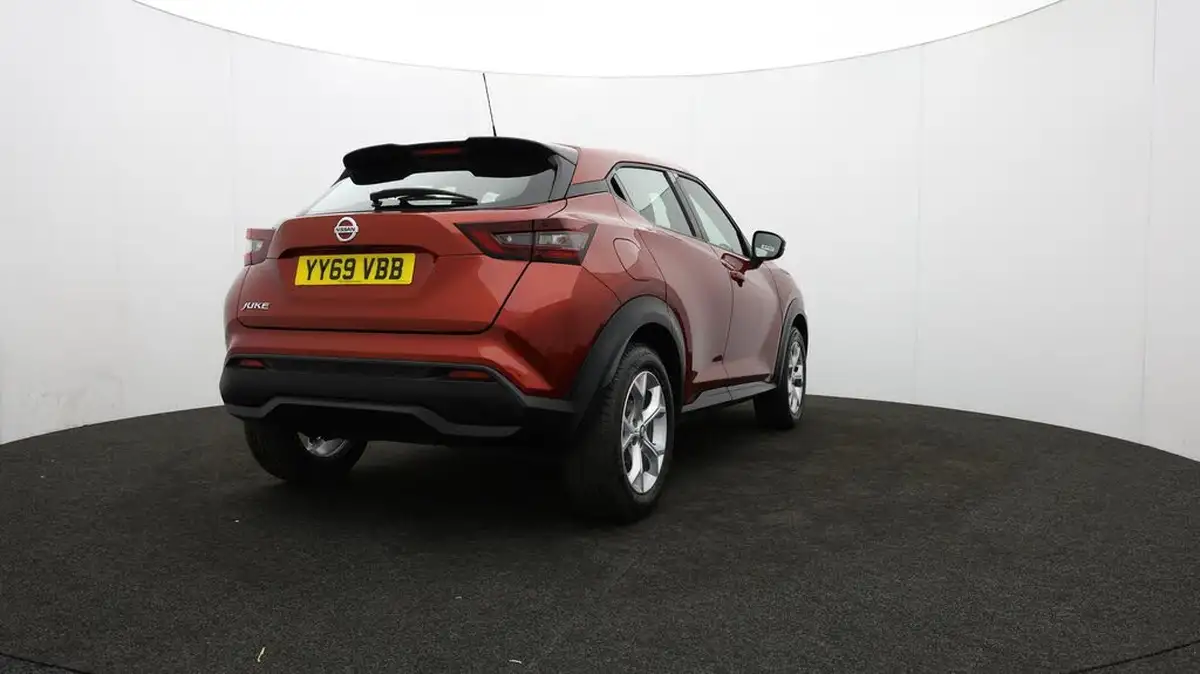 2020-nissan-juke-10-dig-t-acenta-117ps-dct-big-69