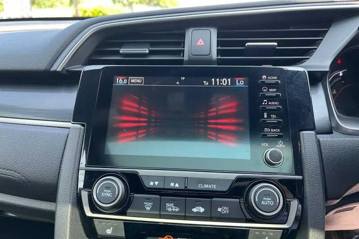 2020-honda-civic-10-vtec-turbo-ex-sport-line-big-16