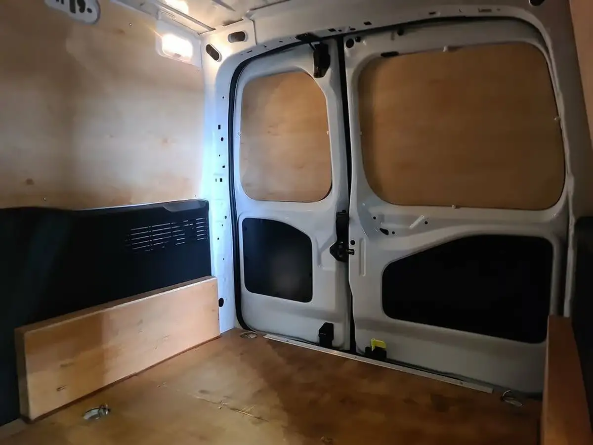 2023-citroen-berlingo-15-bluehdi-1000-enterprise-edition-100pseu6d-big-7