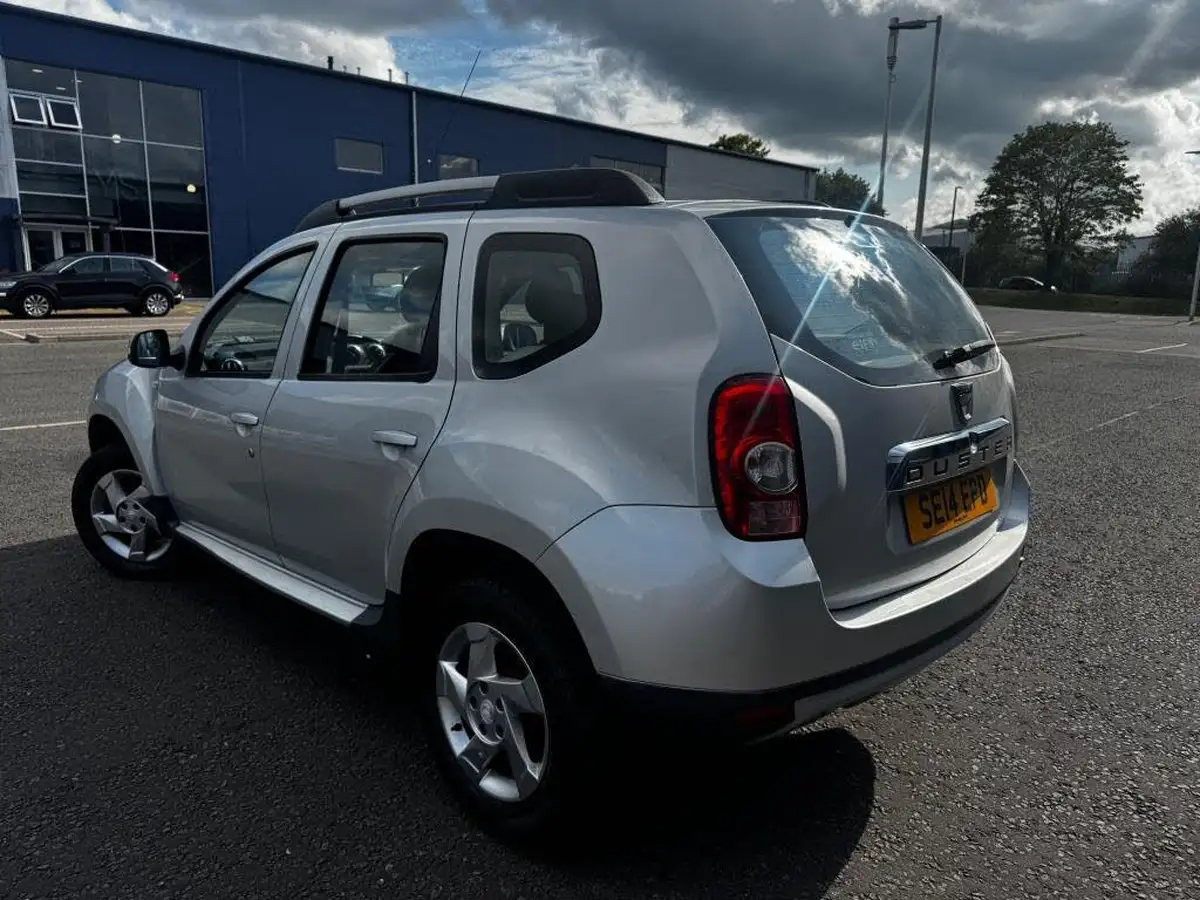 2014-dacia-duster-15d-laureate-110-110bhp-4x4-big-4