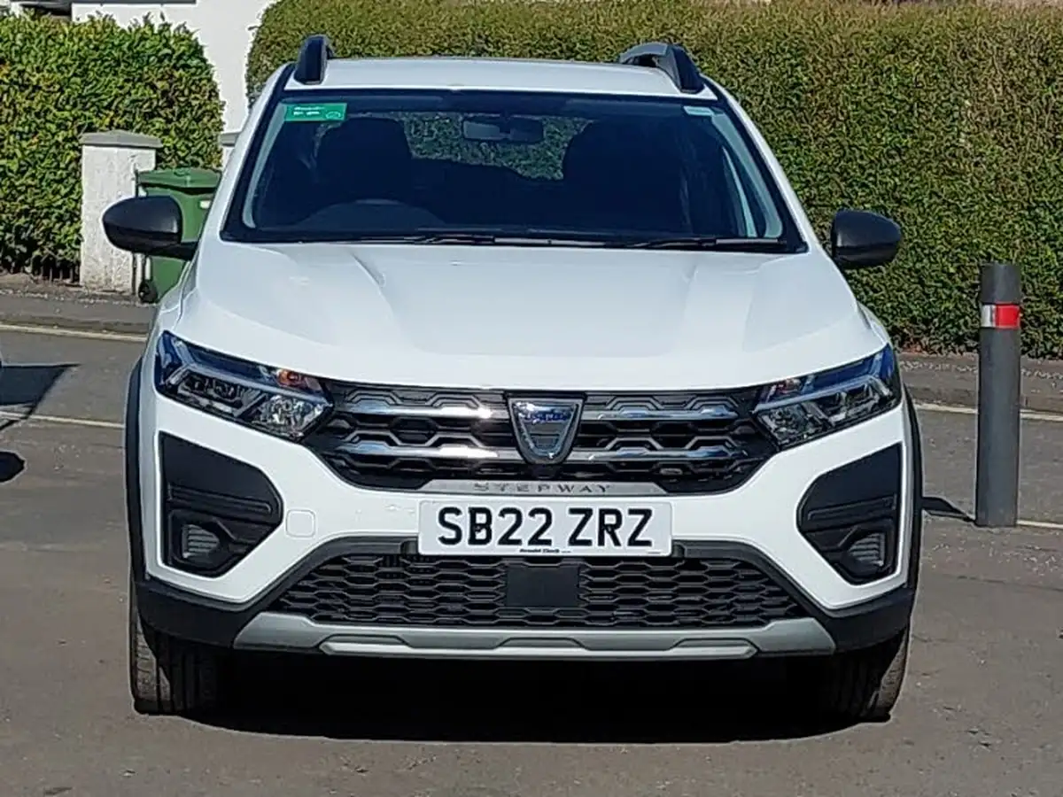 2022-dacia-sandero-stepway-10-tce-essential-90bhp-big-16