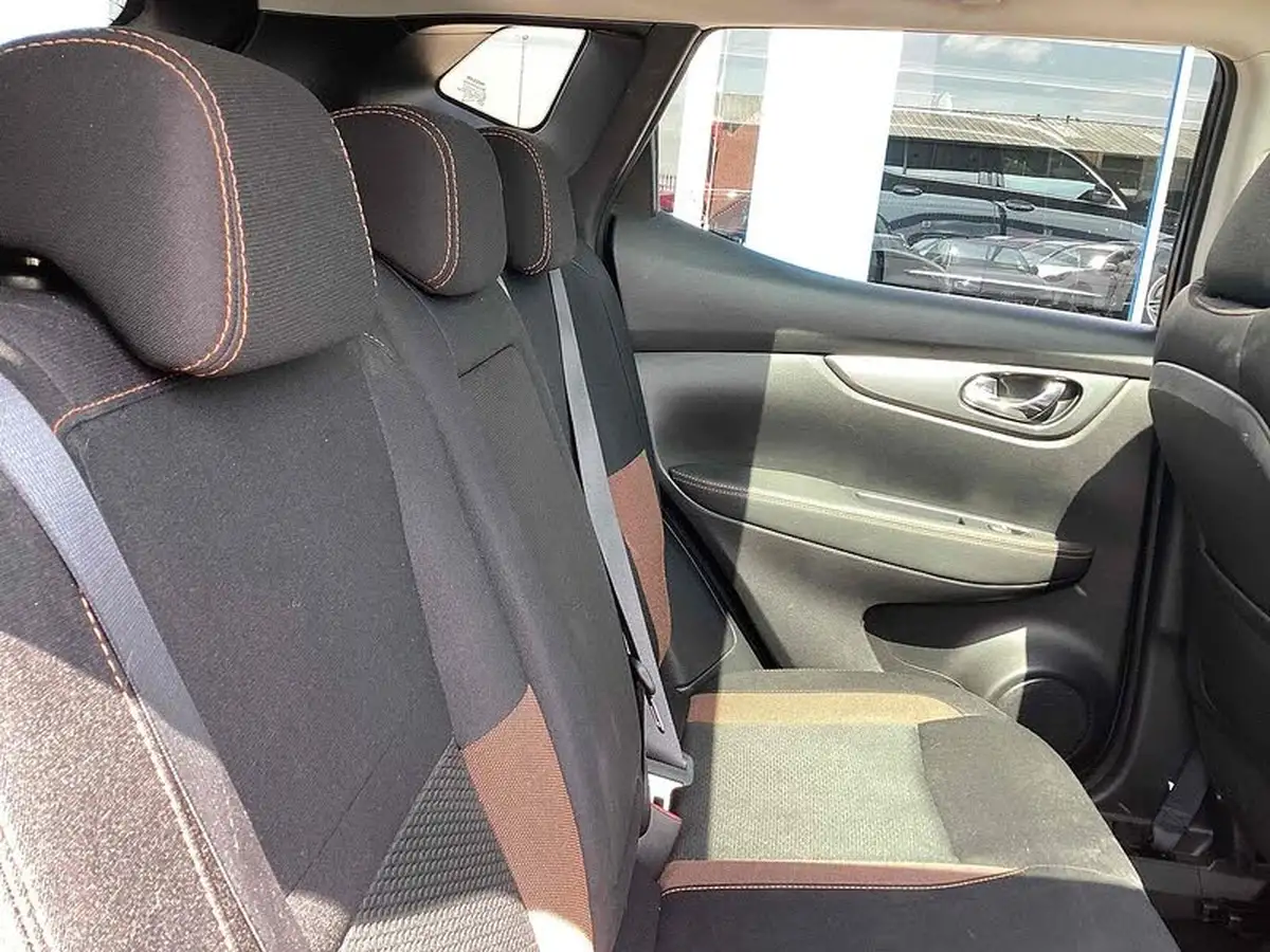 2019-nissan-qashqai-13-dig-t-n-motion-140ps-big-23