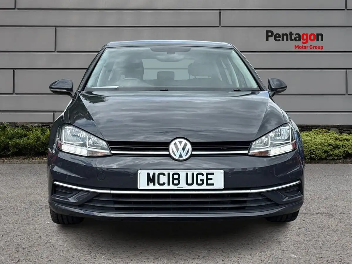 2018-volkswagen-golf-10-tsi-se-110ps-ss-hatchback-5d-big-15