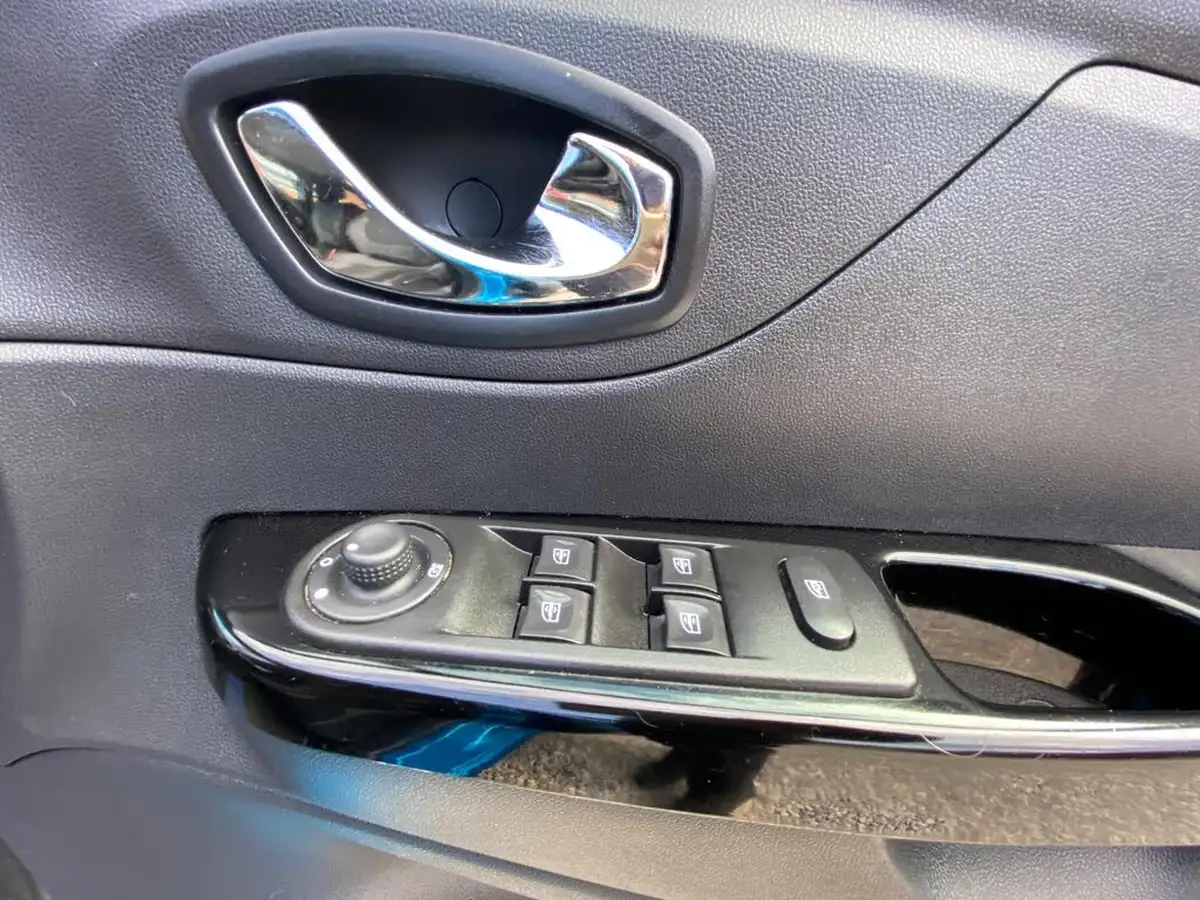 2016-renault-captur-15dci-dynamique-s-nav-90bhp-energy-ss-big-29