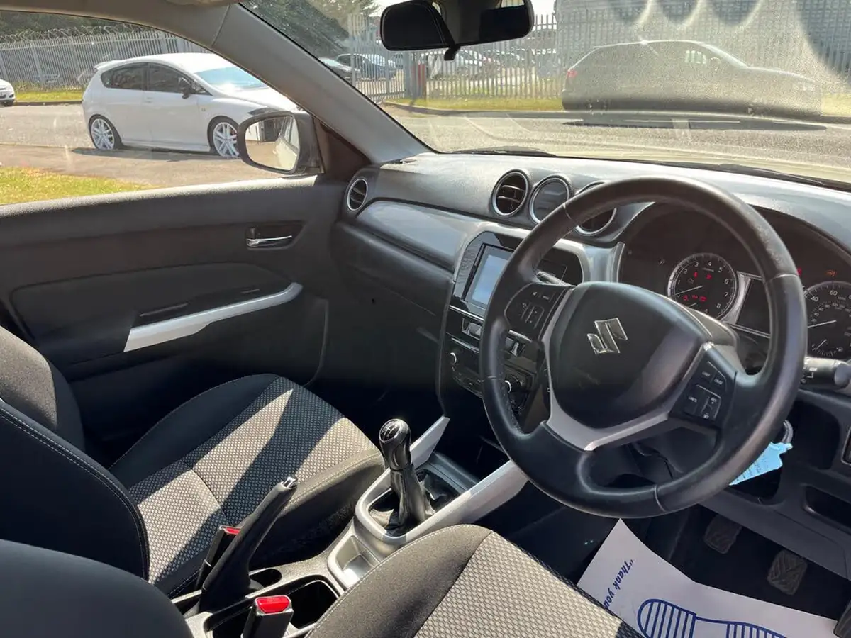 2016-suzuki-vitara-16-sz-t-big-11