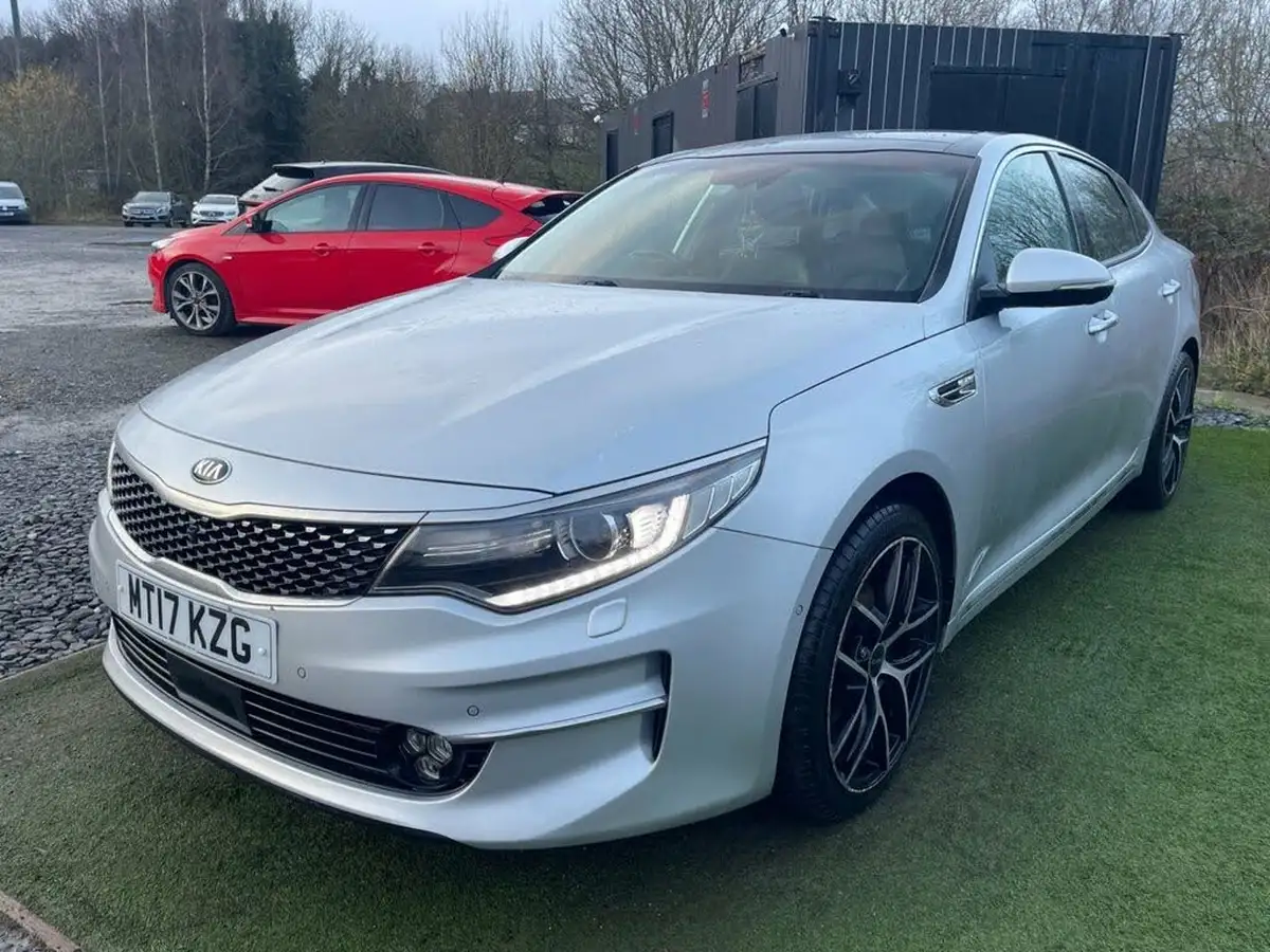 2017-kia-optima-17crdi-4-big-8