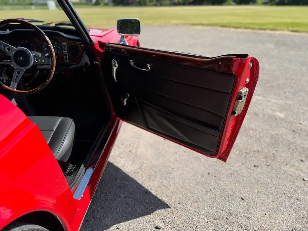 1971-triumph-tr6-convertible-big-20
