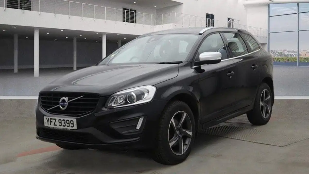 2015-volvo-xc60-24td-d4-r-design-lux-190bhp-nav-ss-geartronic-big-2