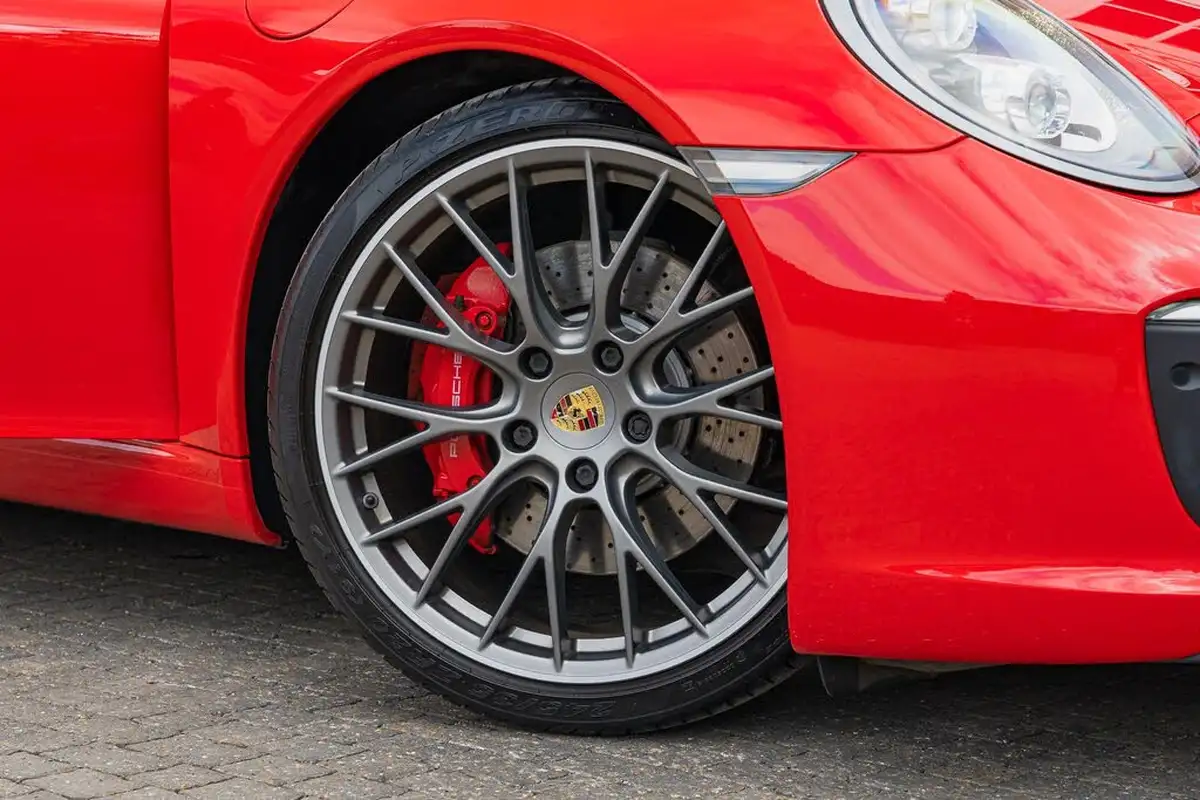 2016-porsche-911-30-carrera-s-coupe-pdk-big-1