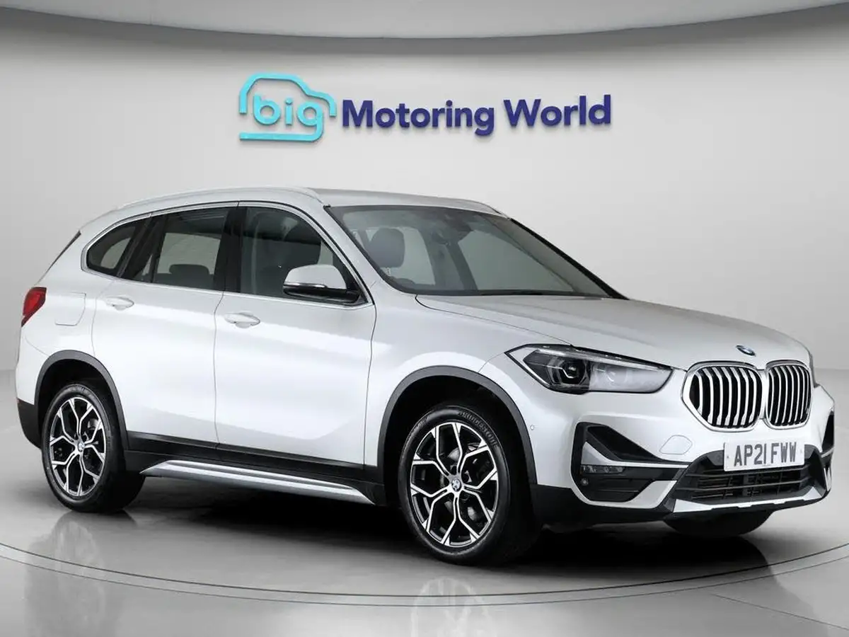 2021-bmw-x1-20td-sdrive18d-xline-big-0