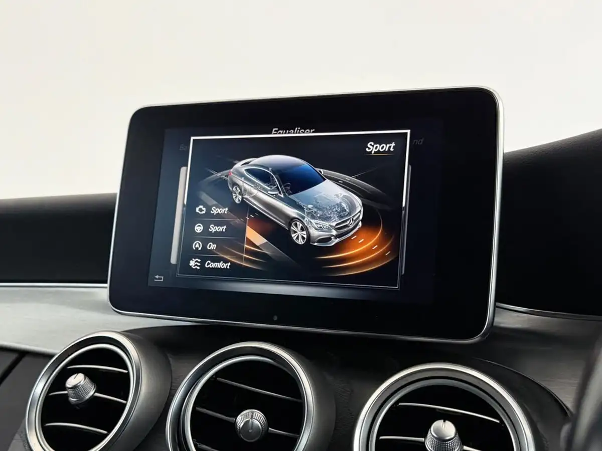 2018-mercedes-benz-c-class-21d-c250d-amg-line-premium-plusss-coupe-2d-4matic-big-36