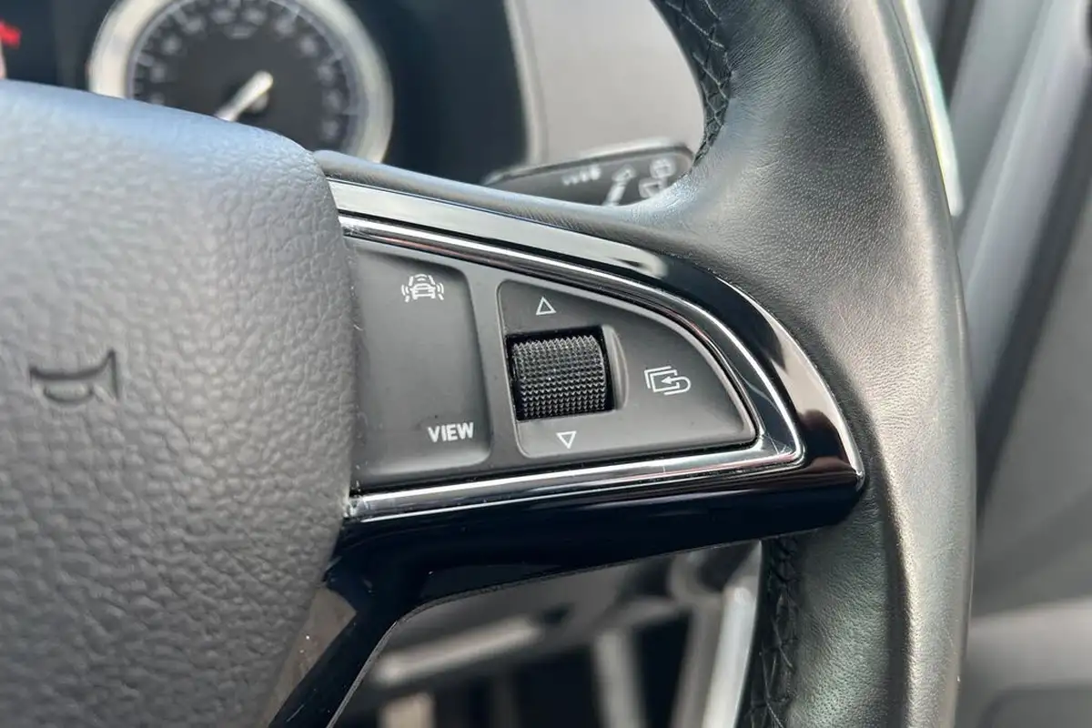 2019-skoda-karoq-15-tsi-se-l-big-22