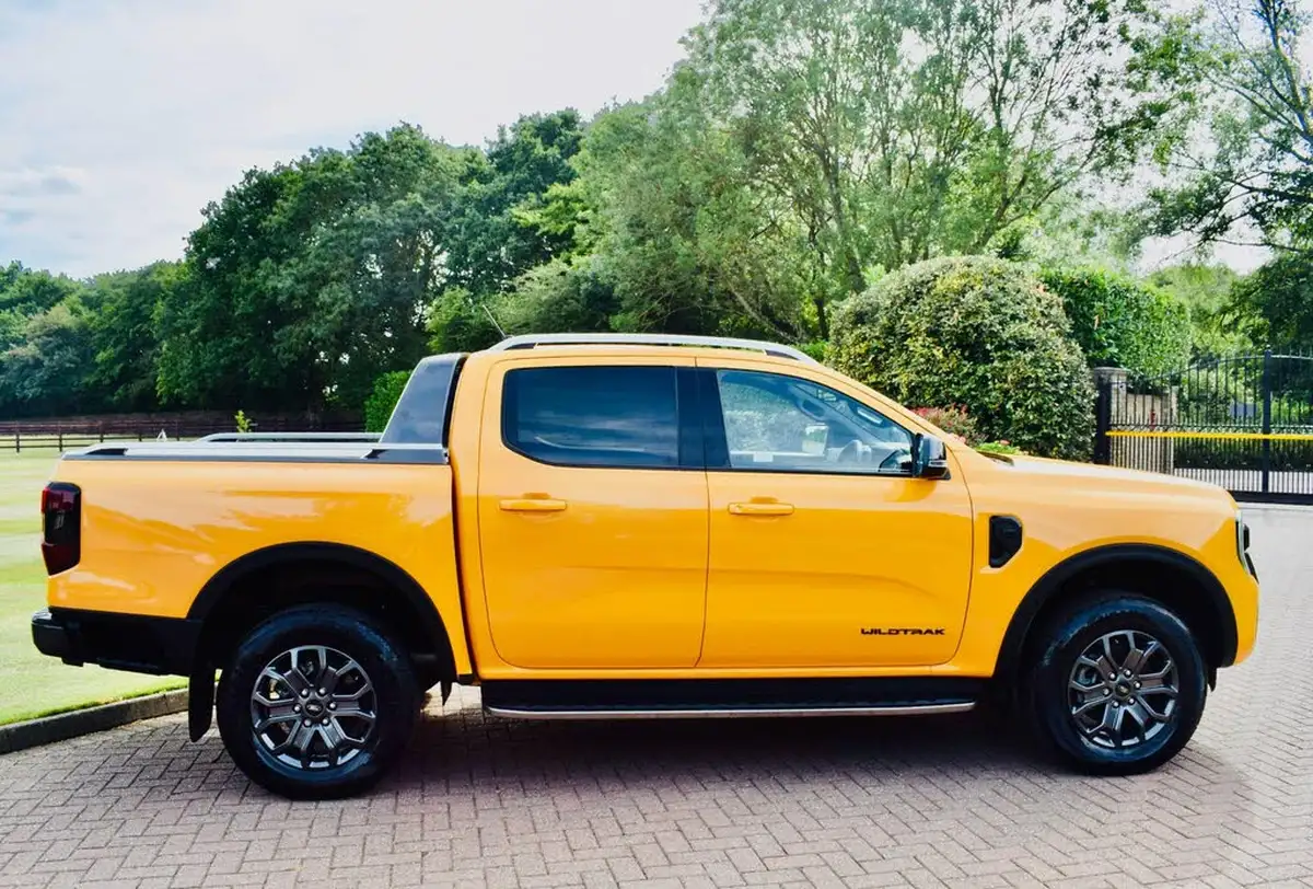 2024-ford-ranger-20-ecoblue-wildtrak-double-cab-205pseu6d-big-1