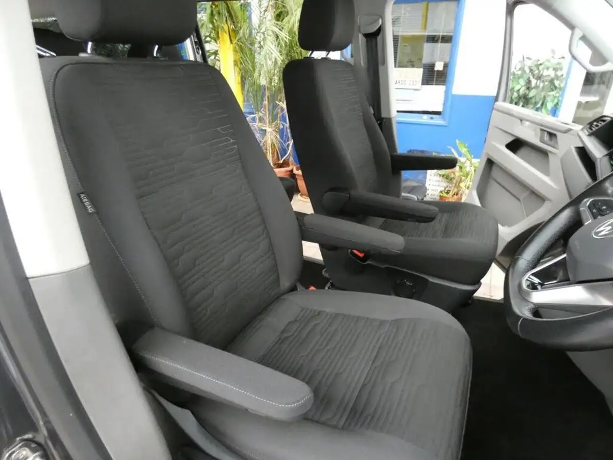 2021-volkswagen-transporter-shuttle-20tdi-t32-se-bmt-lwb-150ps-eu6dt-e-dsg-big-45