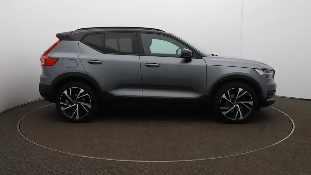 2019-volvo-xc40-20td-d3-r-design-pro-awd-geartronic-big-51