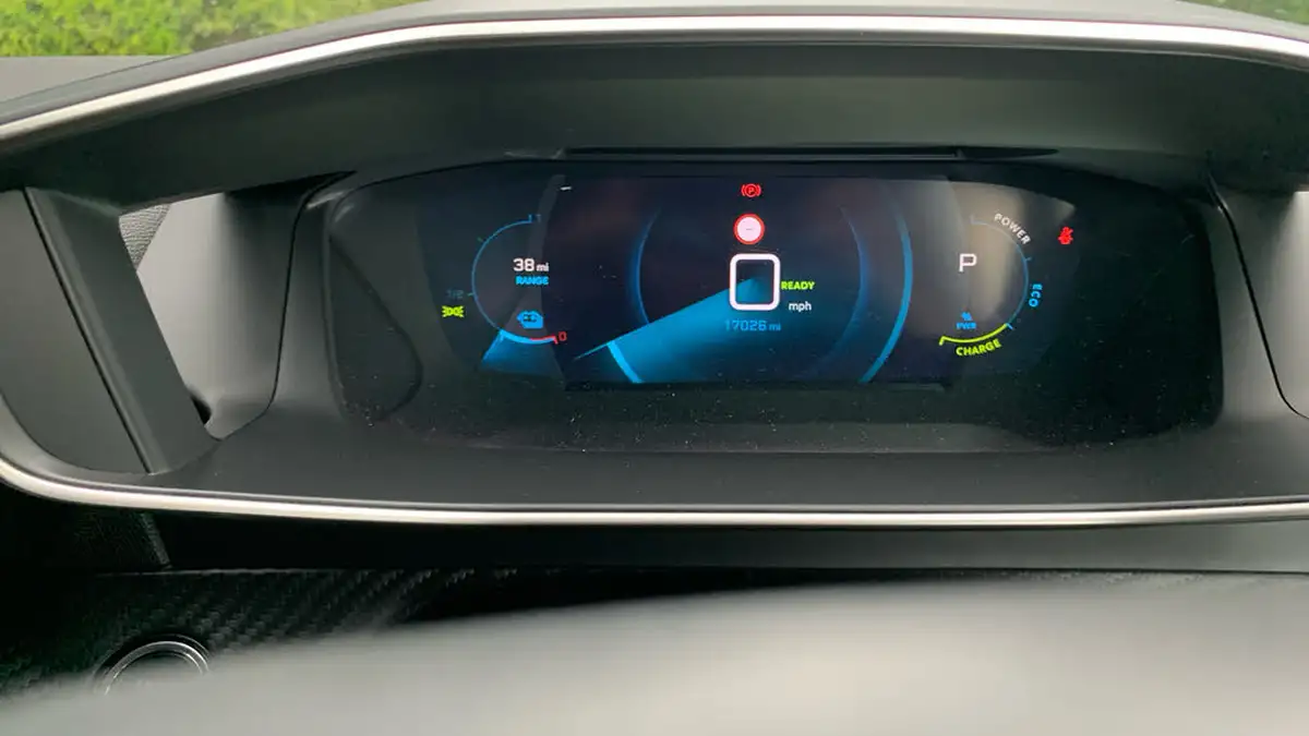 2022-peugeot-208-e-allure-premium-big-12