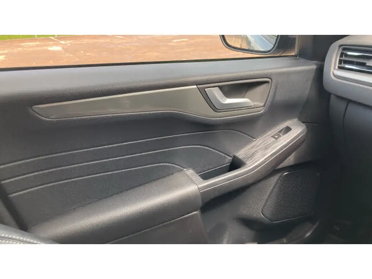 2022-ford-kuga-15t-titanium-edition-big-22