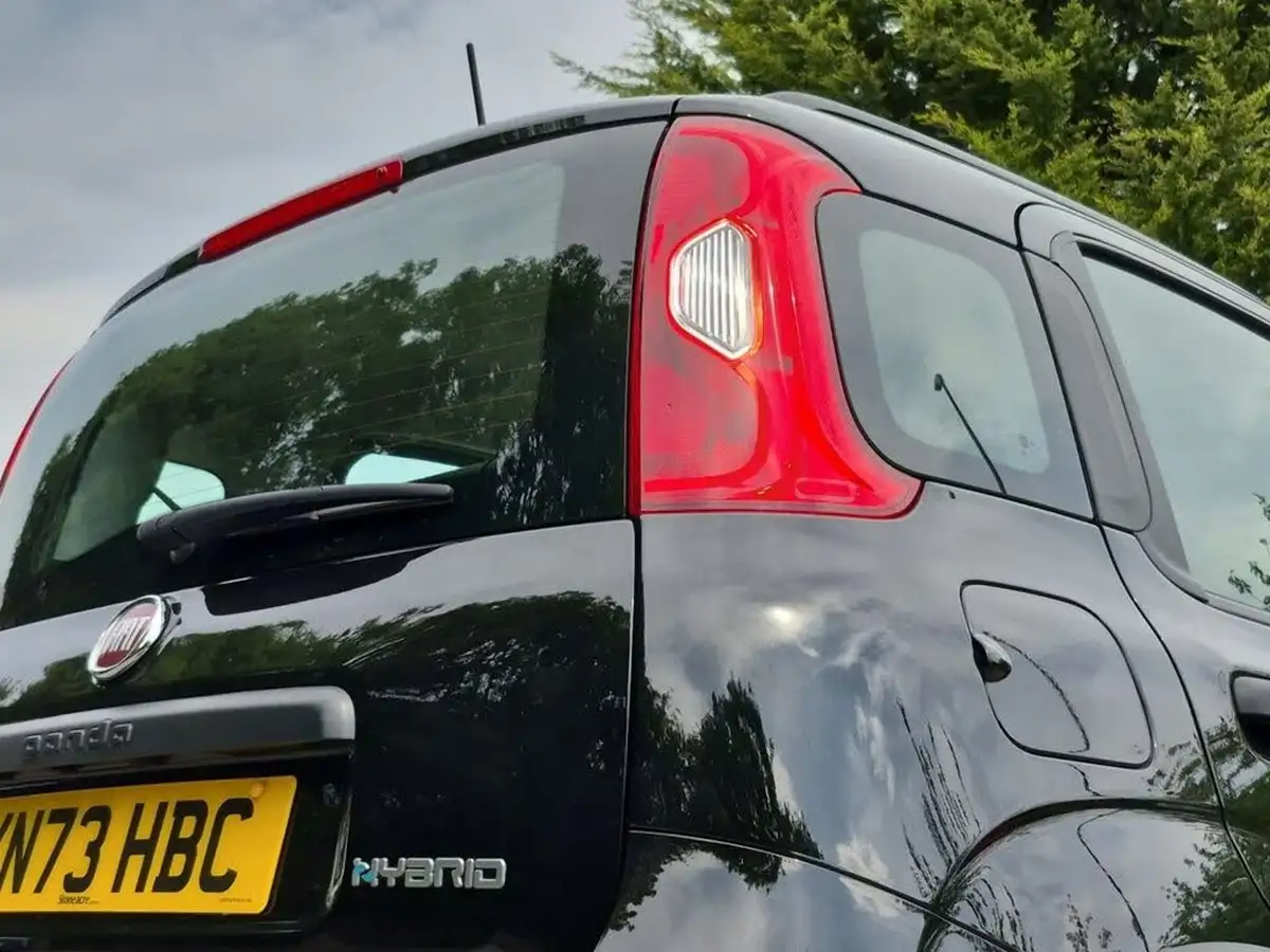 2023-fiat-panda-10-big-32