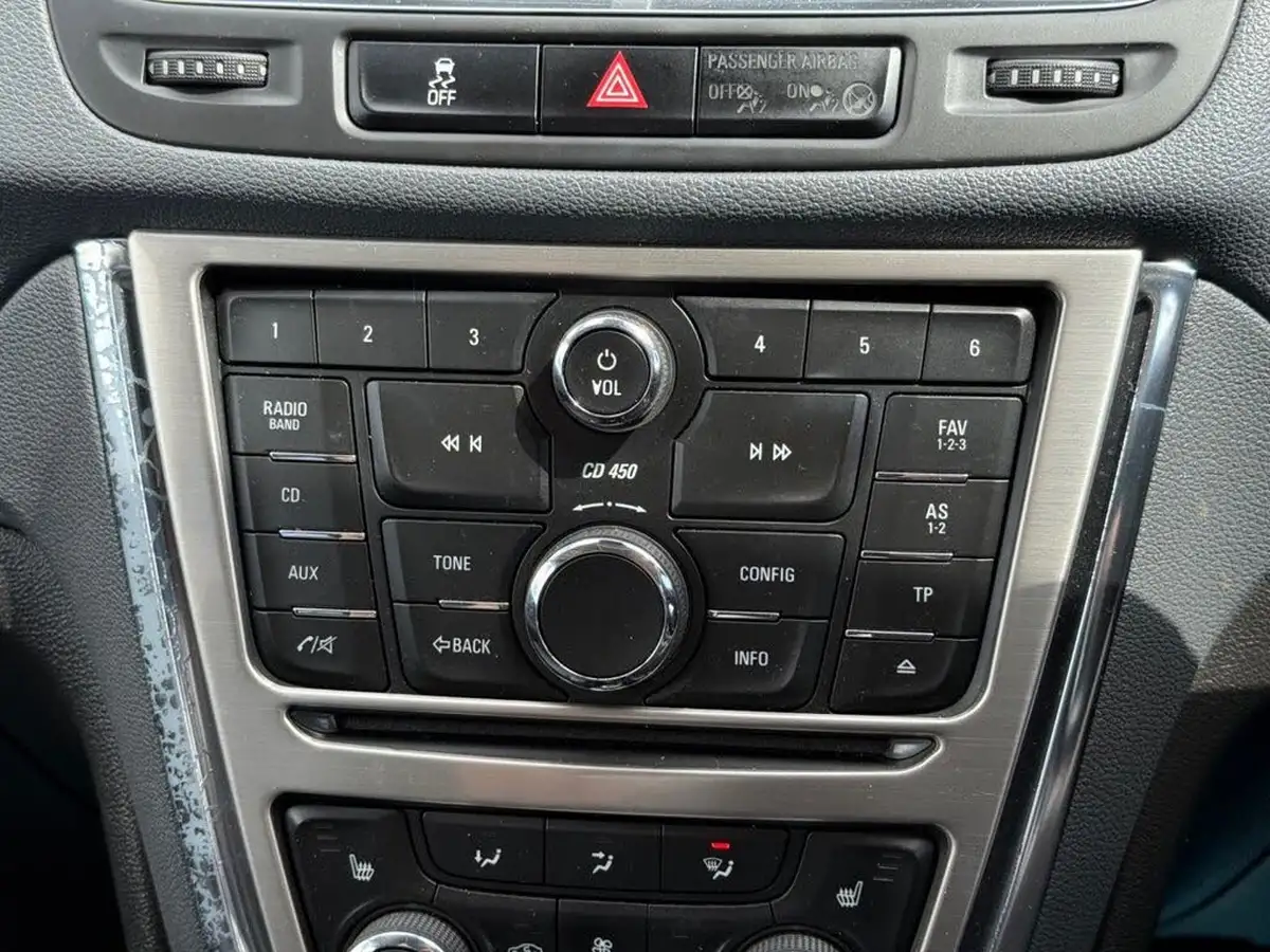 2014-vauxhall-mokka-17cdti-se-fwd-auto-big-35