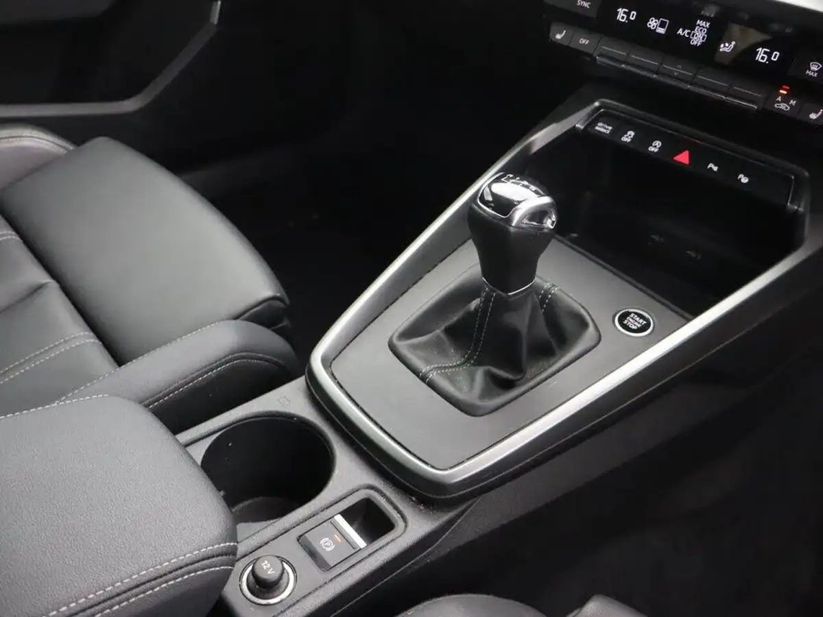 2021-audi-a3-15-35-tfsi-s-line-sportback-5d-big-21