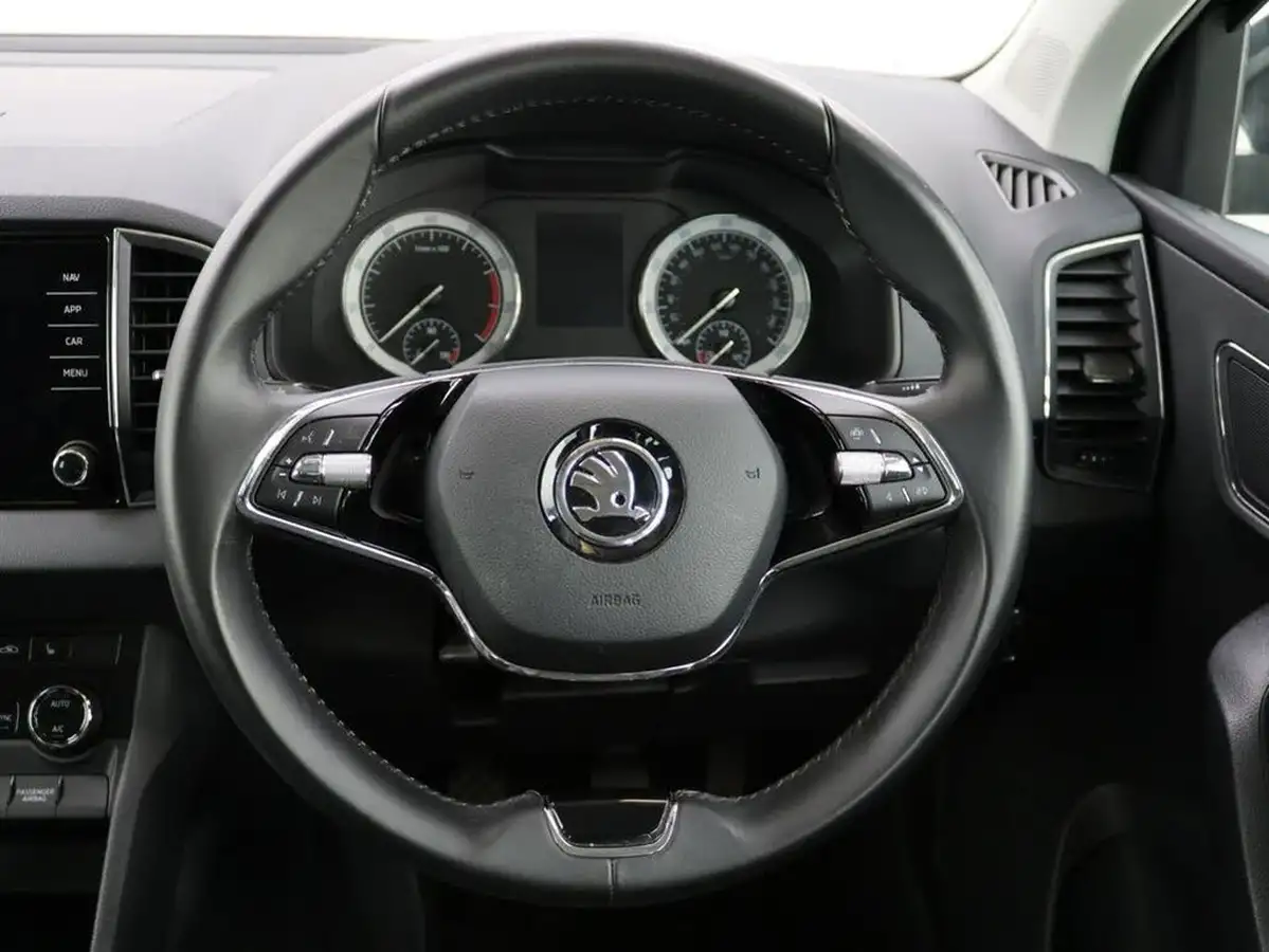 2021-skoda-karoq-15-tsi-se-l-big-20