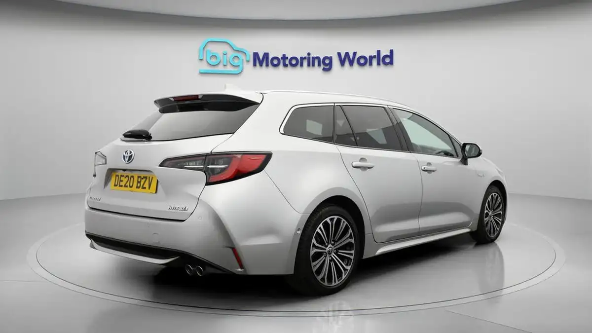 2020-toyota-corolla-20-vvt-i-excel-spare-wheel-touring-sports-big-7