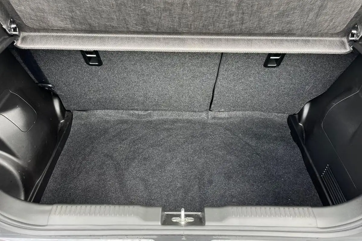 2023-suzuki-swift-12-dualjet-sz-l-big-20