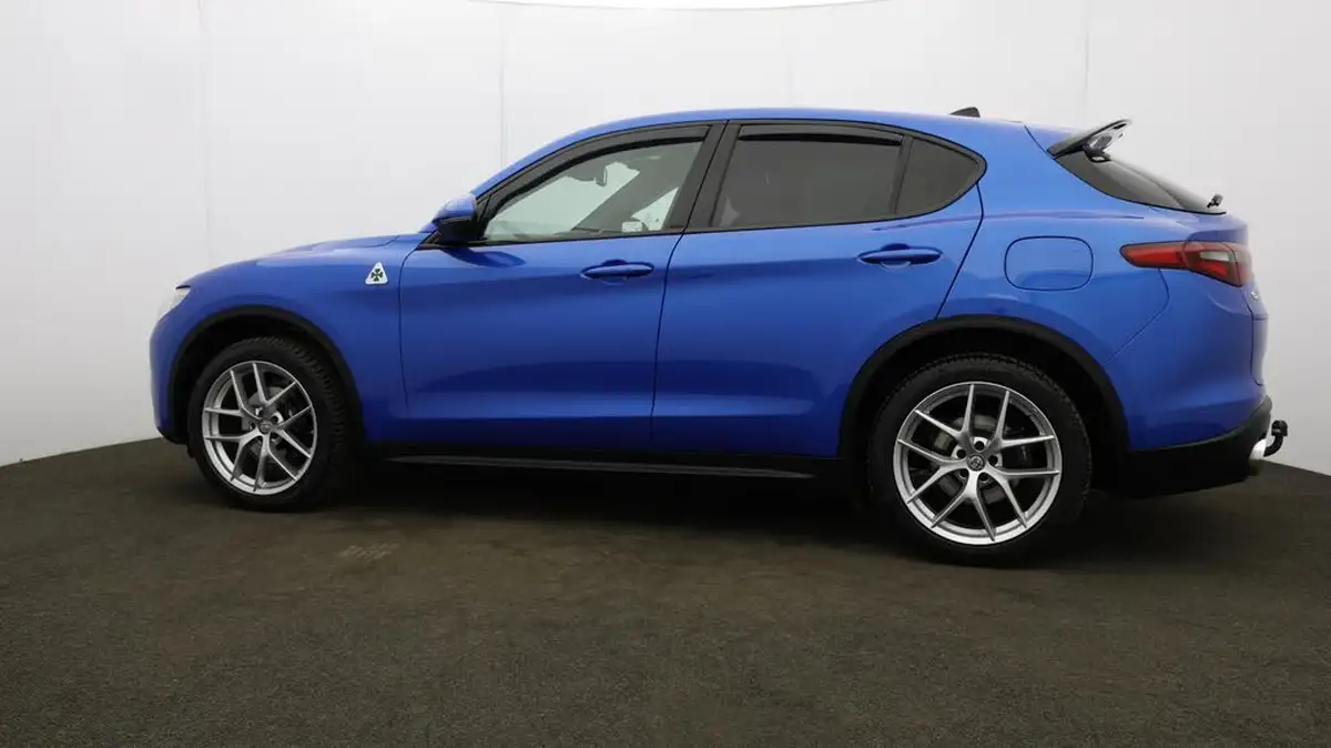 2018-alfa-romeo-stelvio-20-milano-ss-big-71