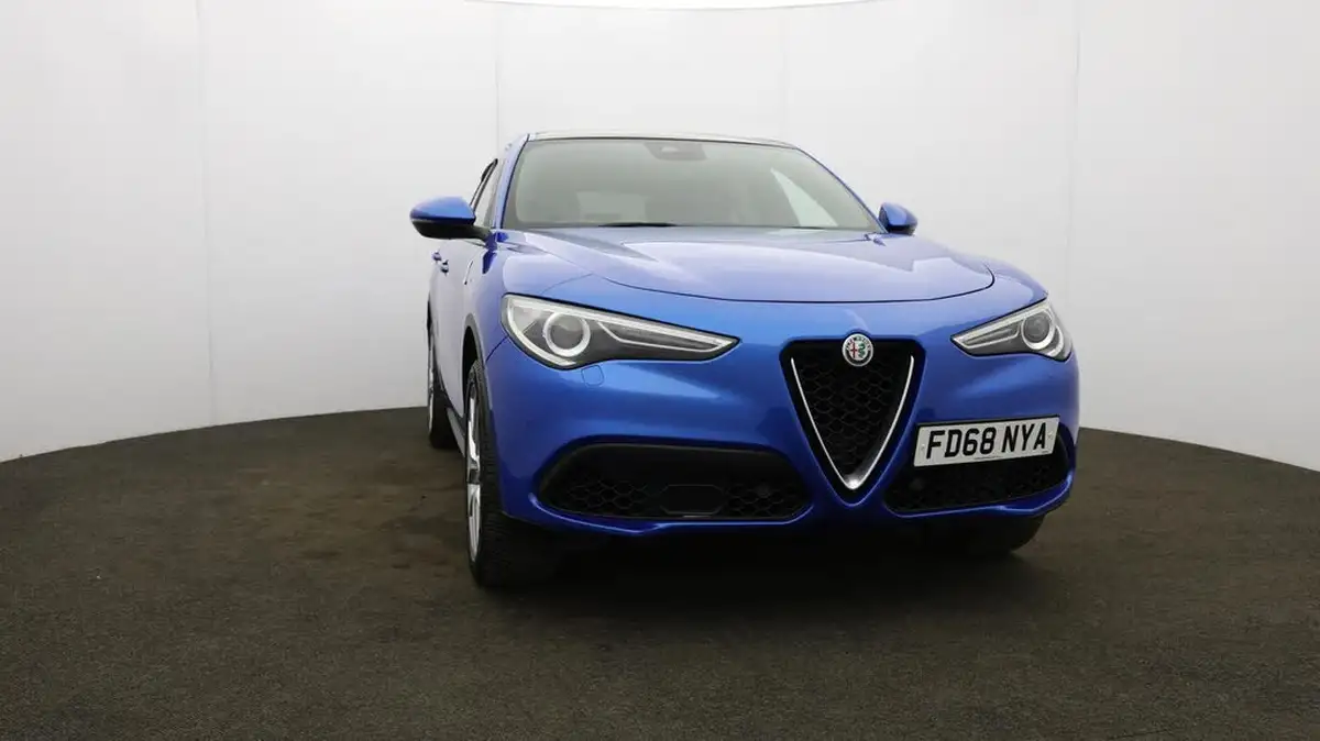 2018-alfa-romeo-stelvio-20-milano-ss-big-47