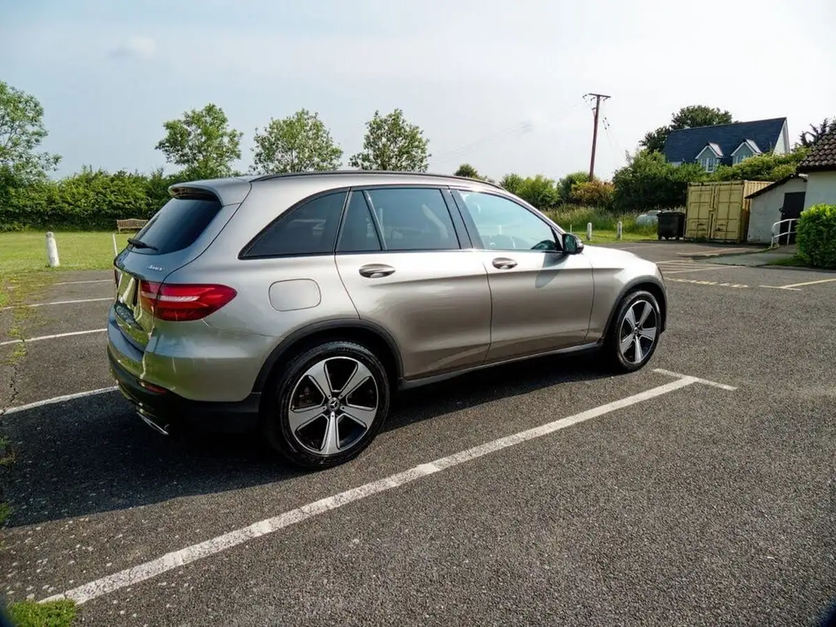 2019-mercedes-benz-glc-class-20-glc250-urban-edition-big-22