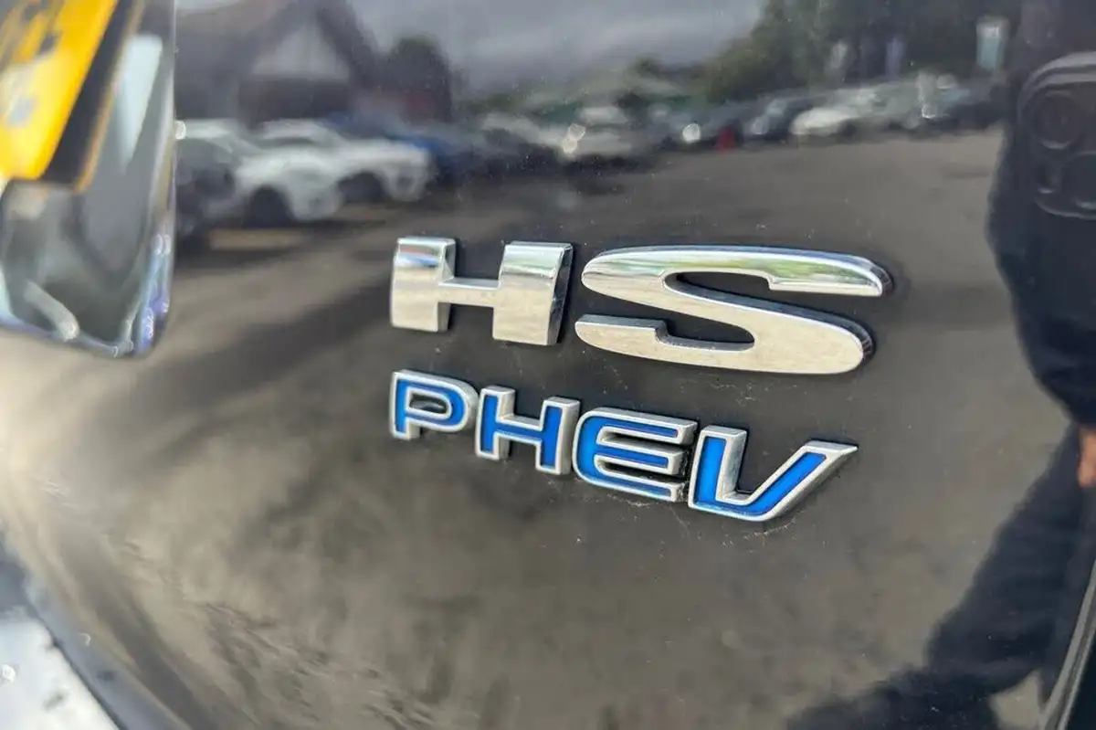2022-mg-hs-15t-gdi-exclusive-258ps-plug-in-hybrid-auto-big-40