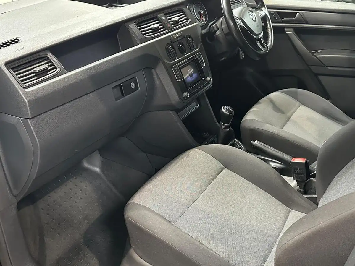 2018-volkswagen-caddy-20tdi-c20-startline-bmt-75pseu6-panel-big-8